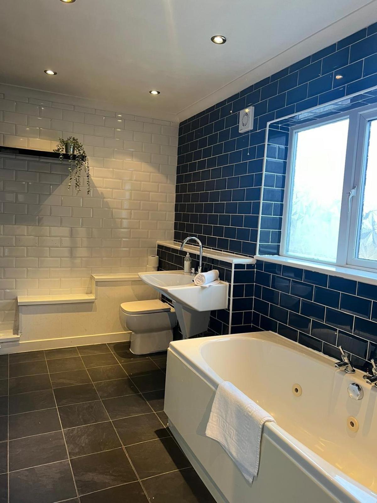 3 Bedroom Property Close To Beach South Shields Exterior foto